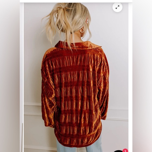 Pink Lily Wrinkle Effect Tiered Copper Rust Button Down Velvet Top XL NWOT - Picture 2 of 10